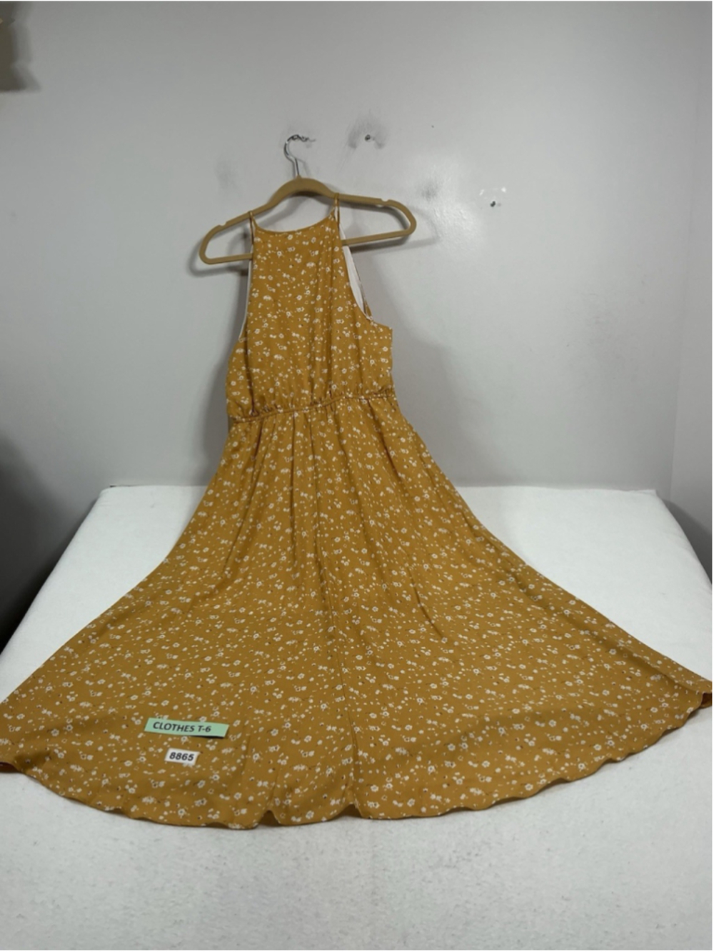 Womans NWT Maison Jules Maxi Dress Large Yellow Pullover Sleeveless - Picture 2 of 7